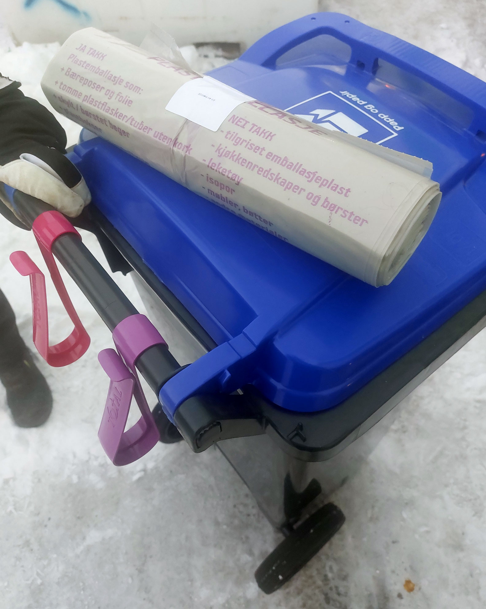 Plast skylles før sortering